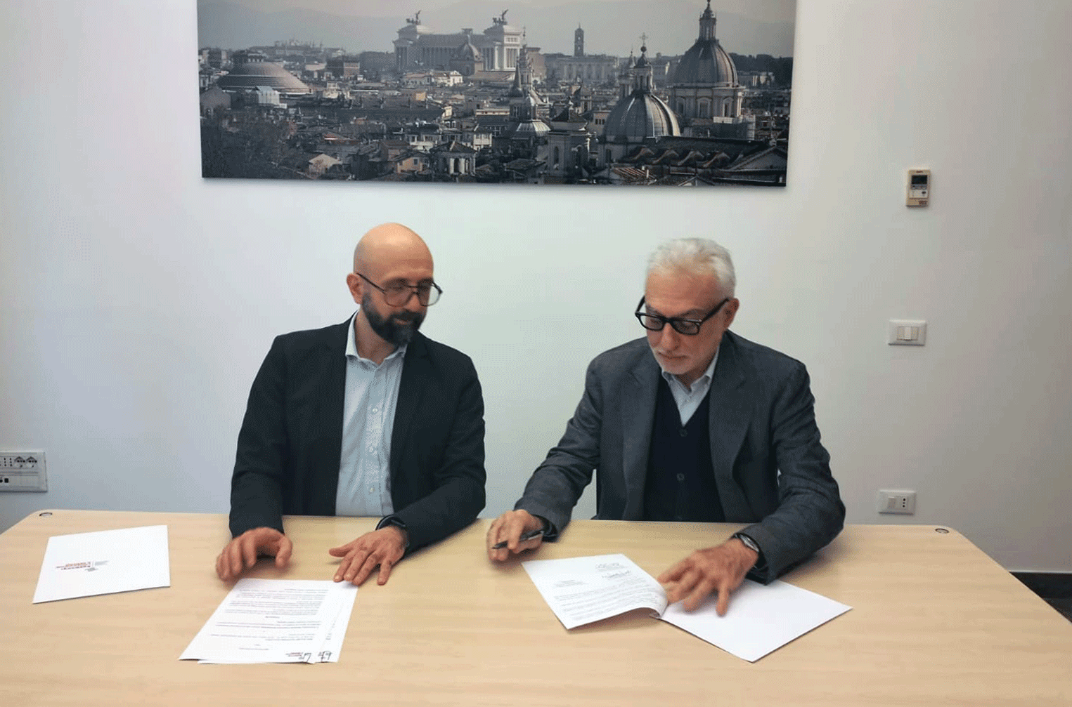Stipulato il Protocollo d’Intesa tra ISSA PULIRE Network e Legacoop Produzione e Servizi: sinergie per la qualificazione e l’ammodernamento del settore delle pulizie e del facility management
